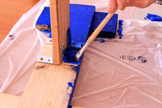 painting wood work in arts and crafts